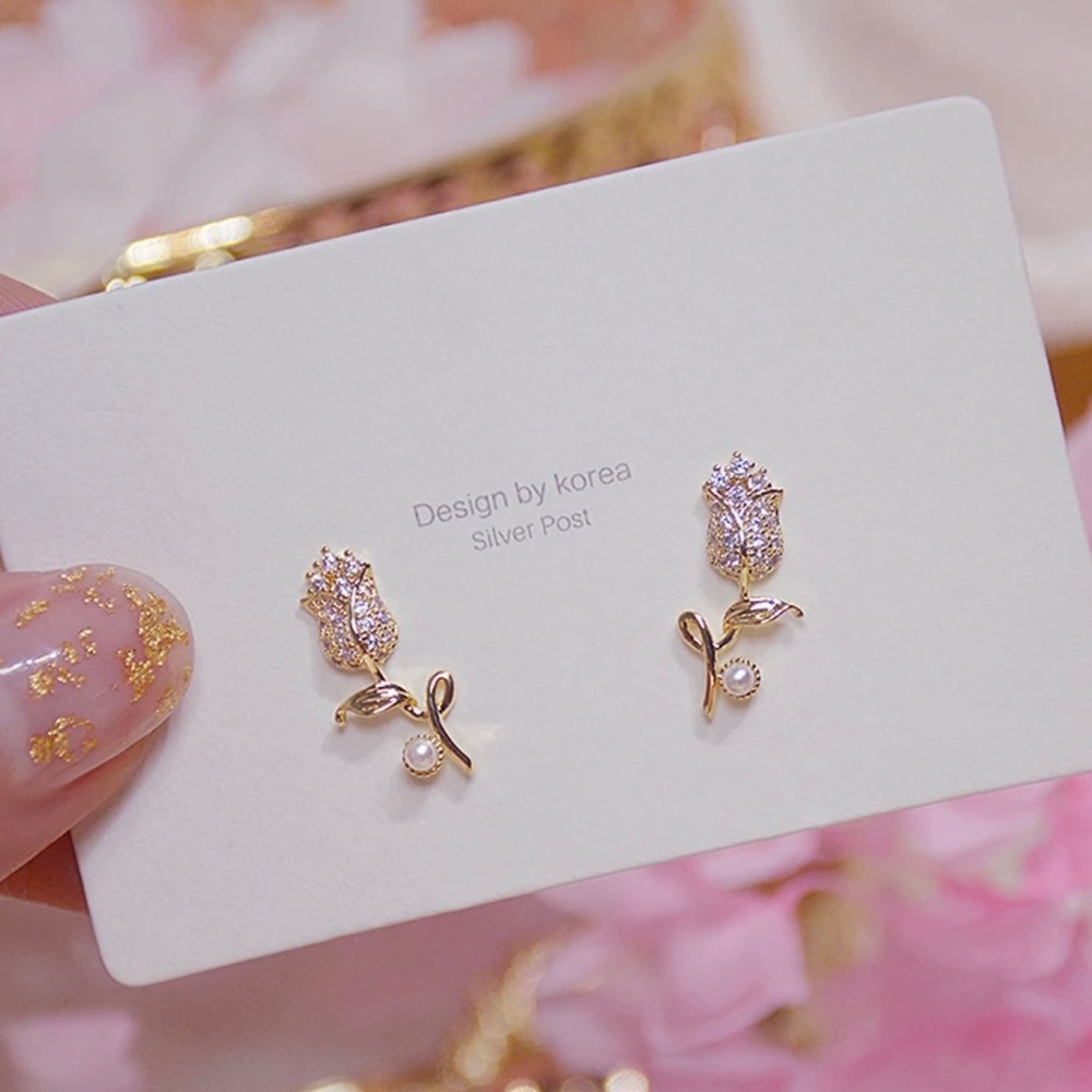 18K gold Zircon Elegant Tulip Women's Wedding Party Earrings - Picture 4 of 4